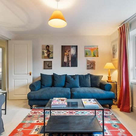 Bright & Cosy Gem ~ Battersea Park View ~ King Bed Apartment Лондон Екстериор снимка