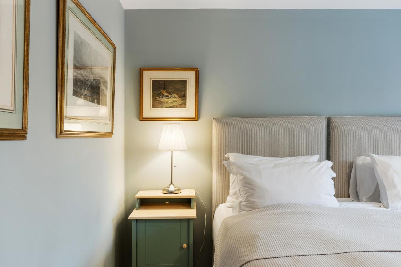 Bright & Cosy Gem ~ Battersea Park View ~ King Bed Apartment Лондон Екстериор снимка