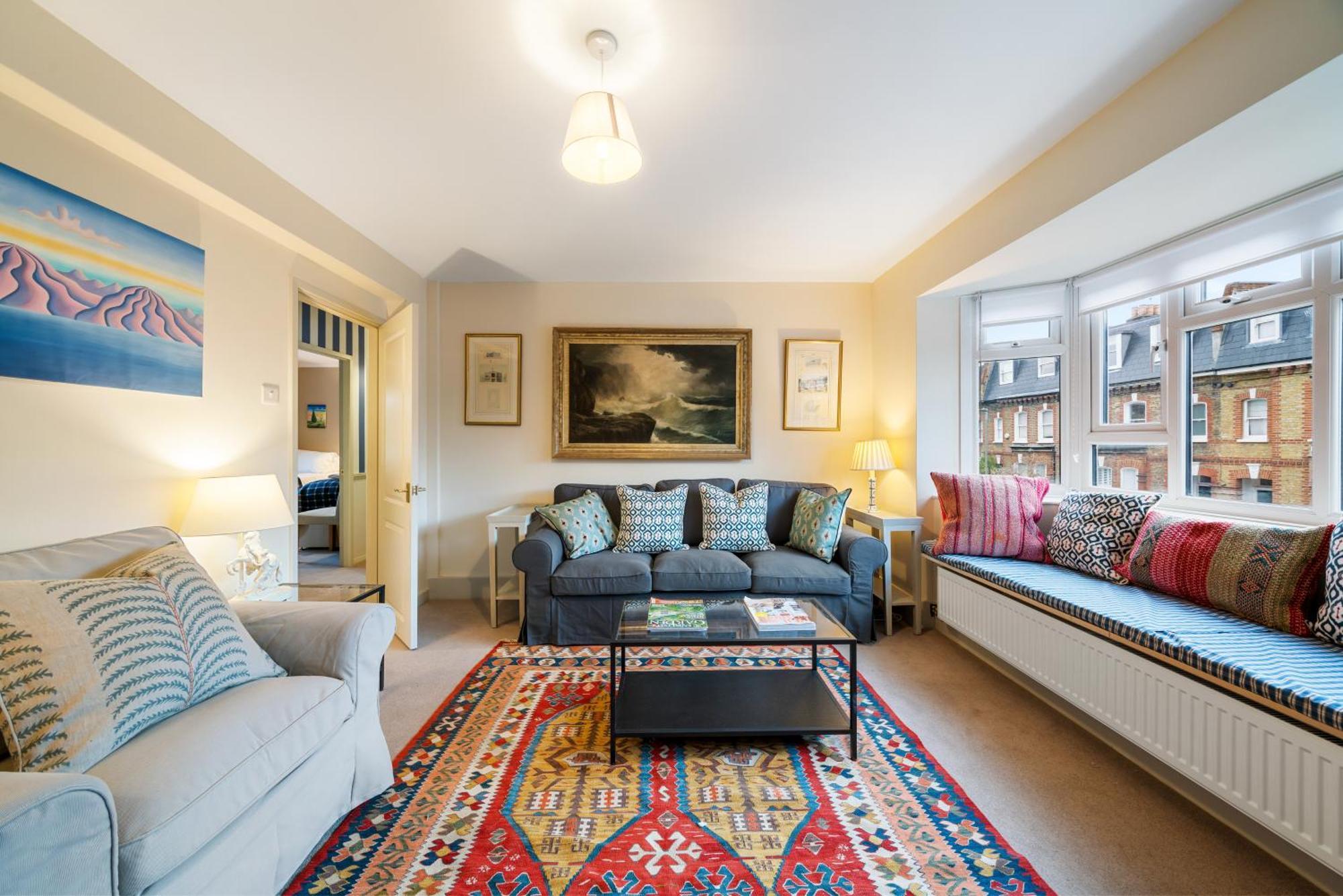 Bright & Cosy Gem ~ Battersea Park View ~ King Bed Apartment Лондон Екстериор снимка