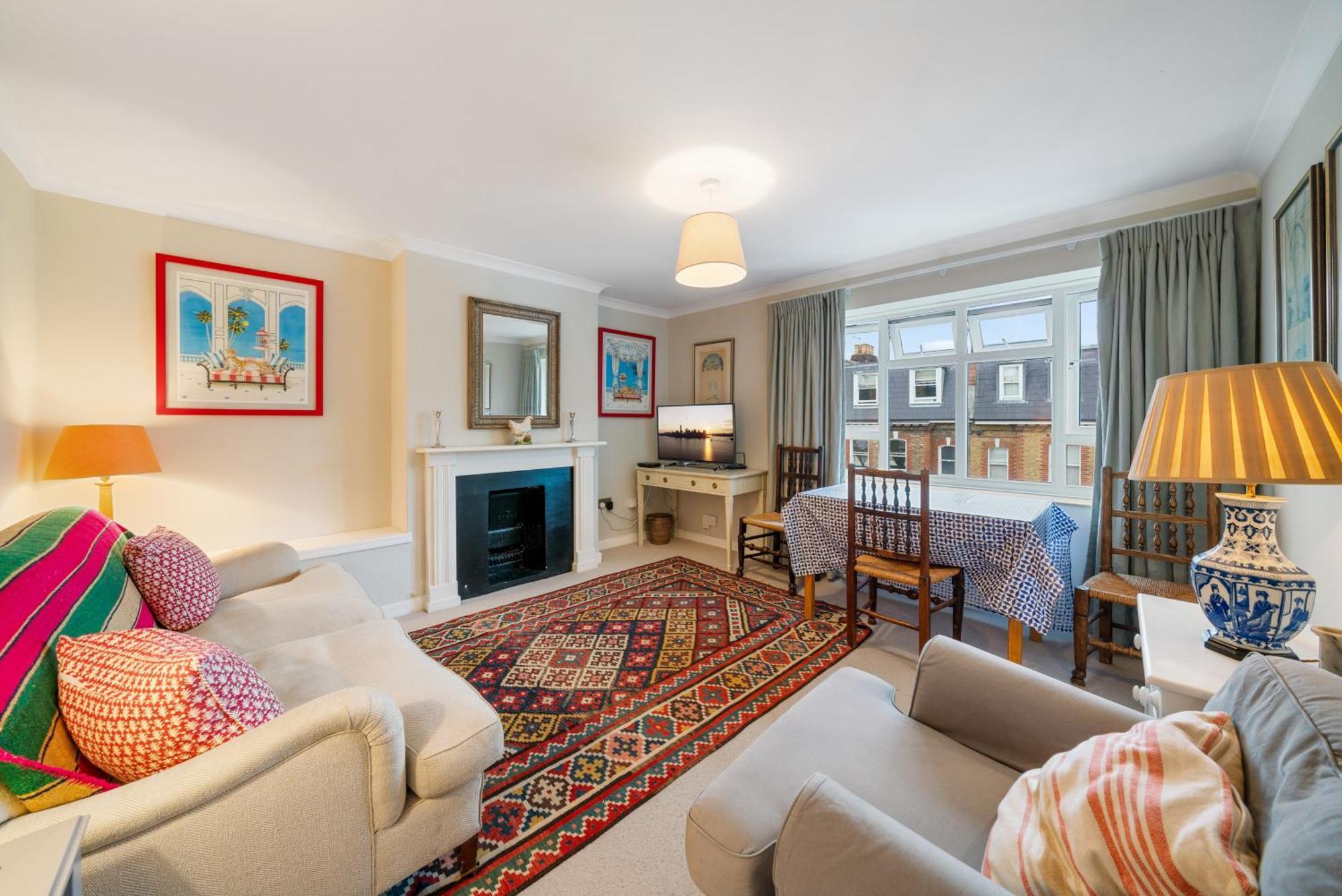 Bright & Cosy Gem ~ Battersea Park View ~ King Bed Apartment Лондон Екстериор снимка